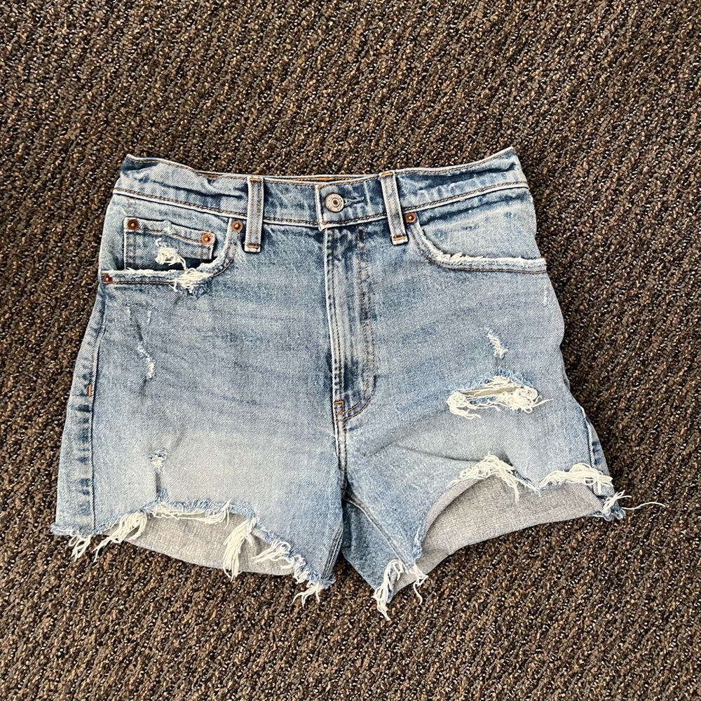 High Rise Abercrombie 4” shorts